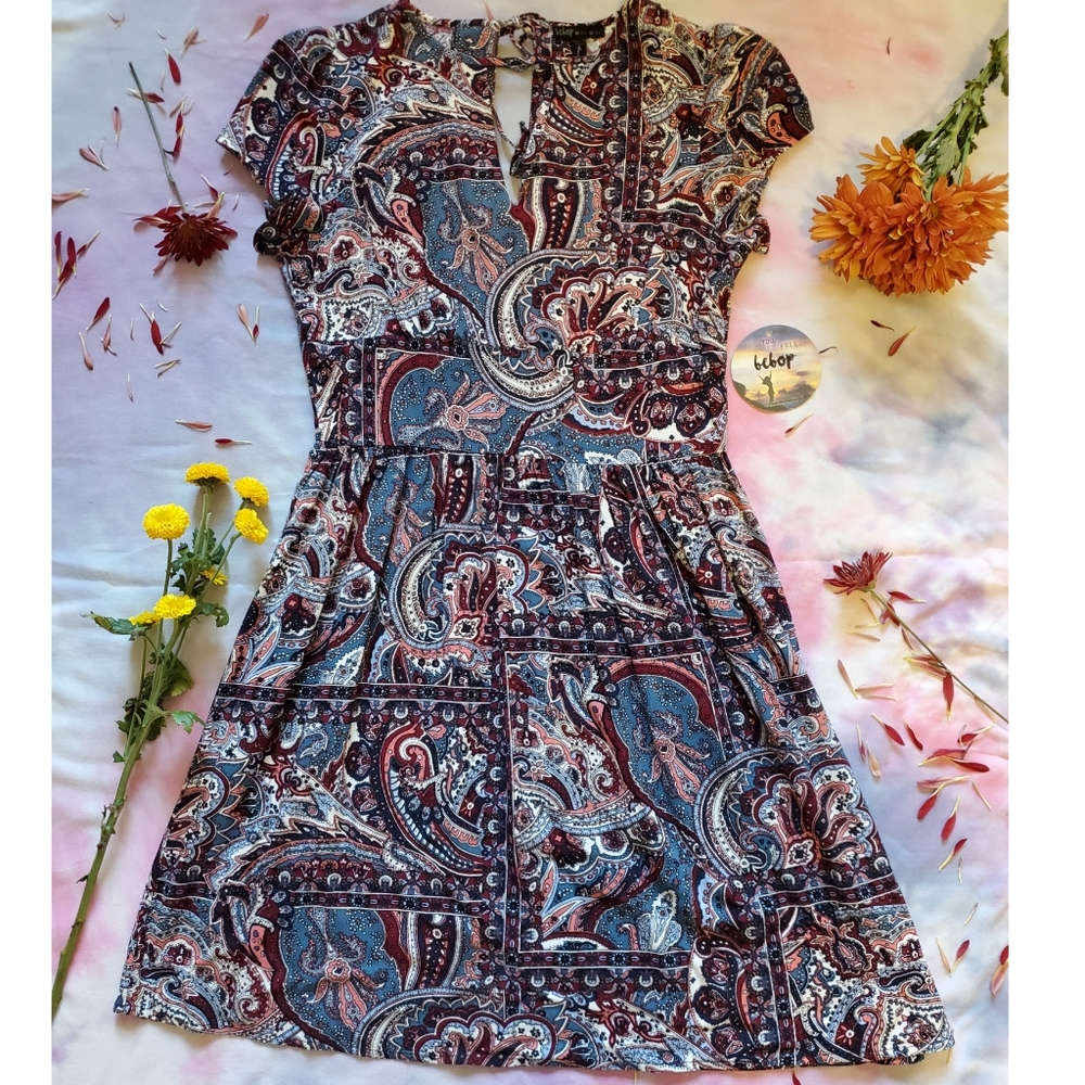 BeBop - Ladies Tie-back Paisley Dress